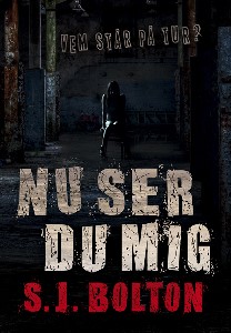 Nu ser du mig (Lacey Flint del 1)